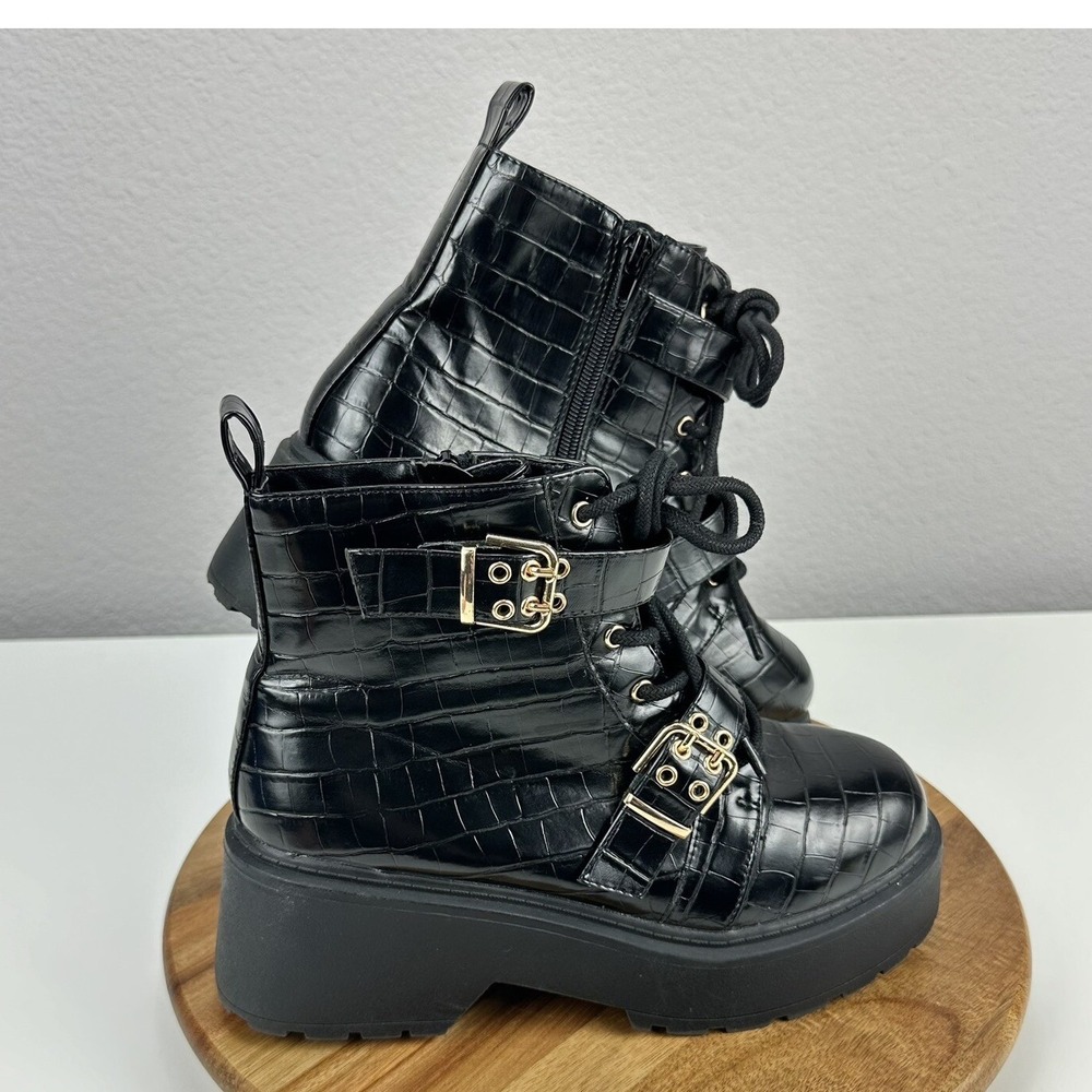 Black Combat Boots Forever 21 Faux Crocodile Womens 7W Goth Punk Retro Hardcore